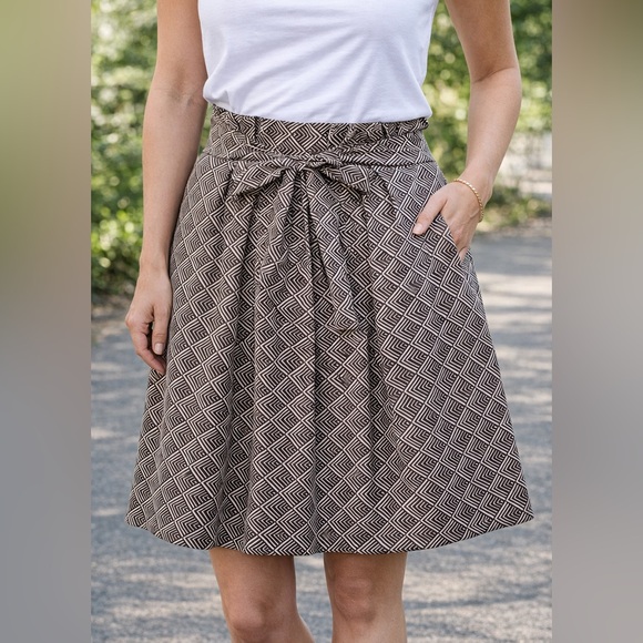 Banana Republic Brown & White Silk Skirt